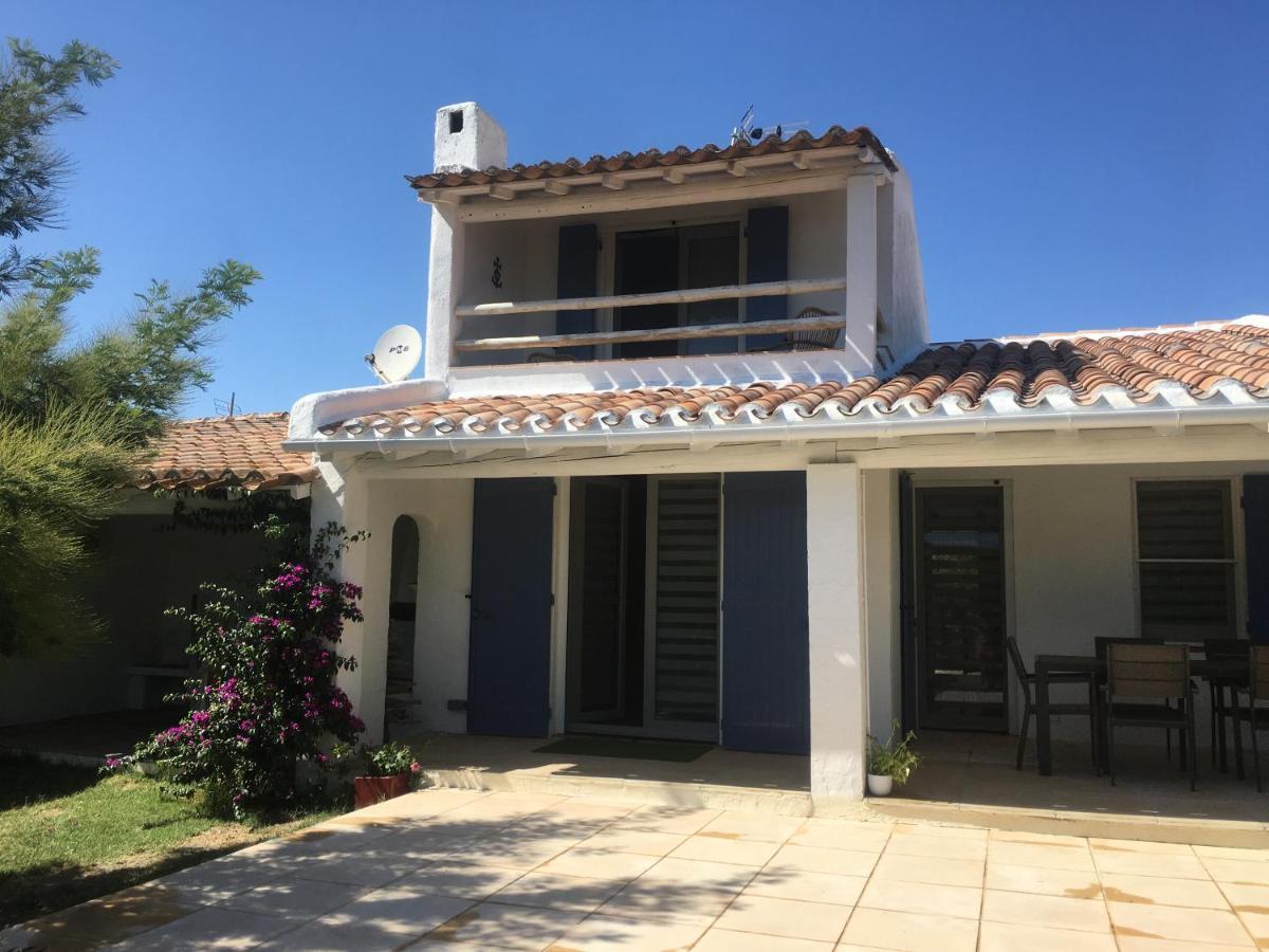 Maison En Camargue Saintes-Maries-de-La-Mer Exterior foto